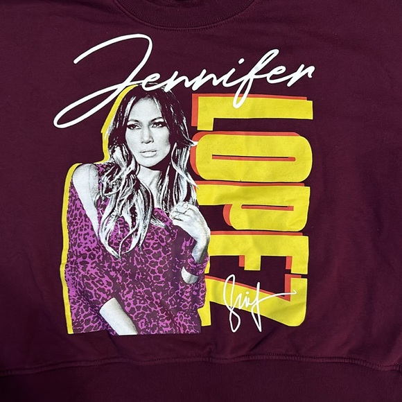 Jennifer Lopez crewneck - Picture 2 of 3